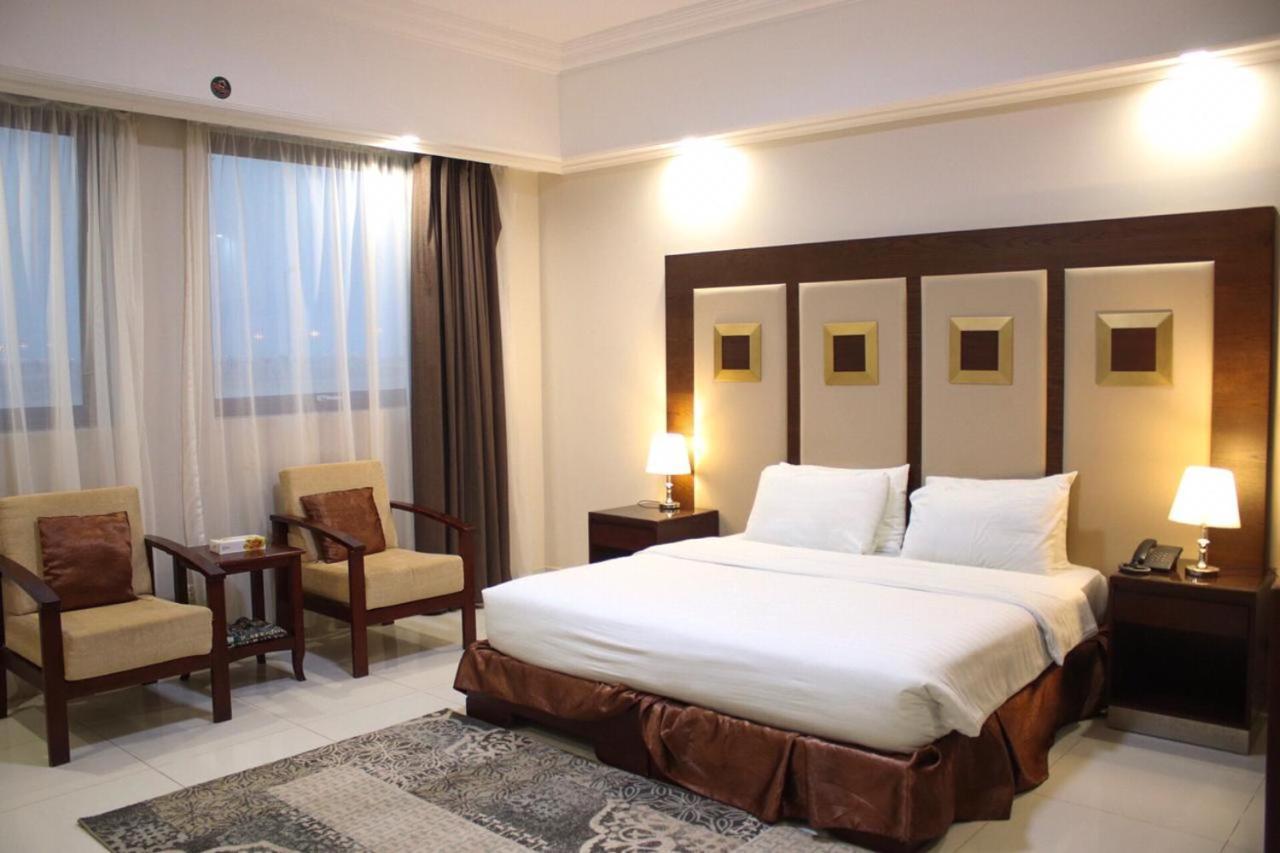 Dolphin Beach Resort Yanbu Eksteriør bilde