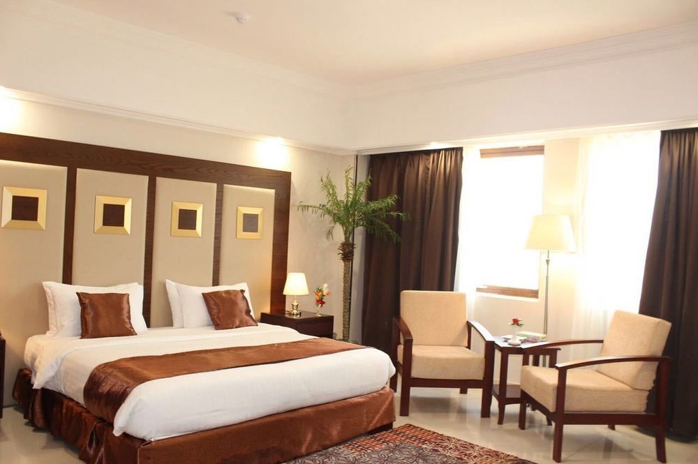 Dolphin Beach Resort Yanbu Eksteriør bilde